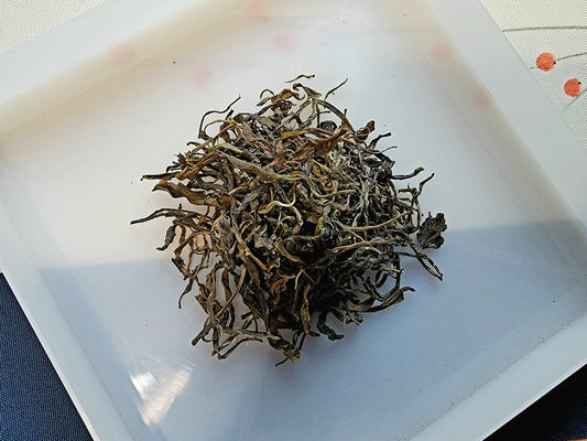 Yiwu Raw Pu-erh Tea (loose leaf) 2022 Spring